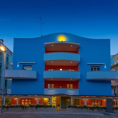 Hotel Le Soleil San Benedetto del Tronto Bagian luar foto