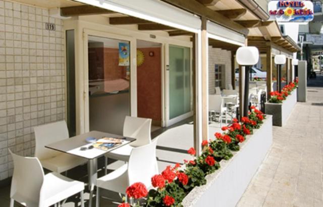 Hotel Le Soleil San Benedetto del Tronto Bagian luar foto