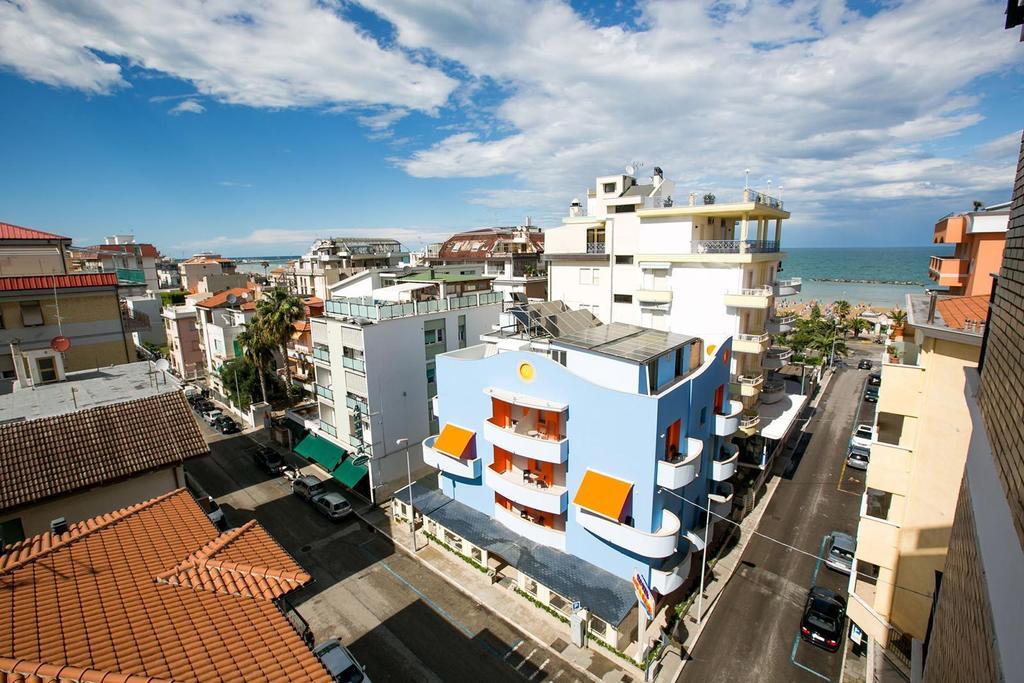 Hotel Le Soleil San Benedetto del Tronto Bagian luar foto